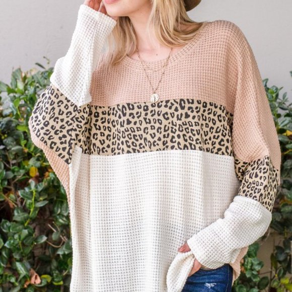 Color Block Waffle Knit Top - Picture 5 of 5